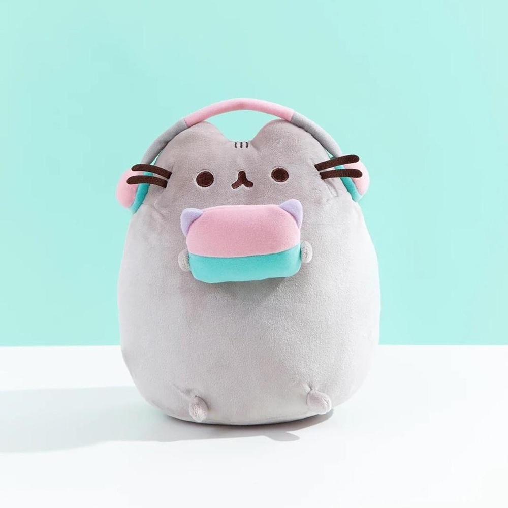 Pusheen gaming plush LIMITED EDITION
